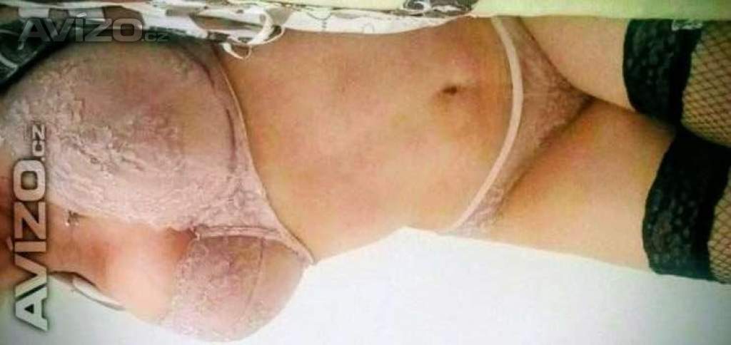 Foto inzerátu Středa 10.. do 19.SMS!.telefon neberu!!!kdo tě obejme,bude hyckat a vymazli az do orga........