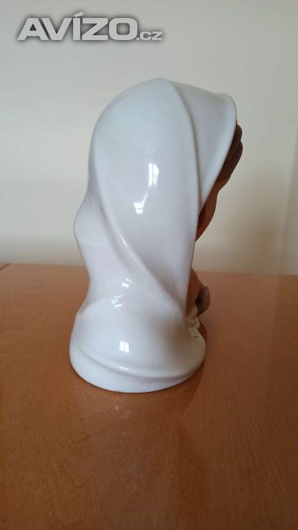 Foto inzerátu Porcelánová soška Madona s dítětem - Pirken-Hammer