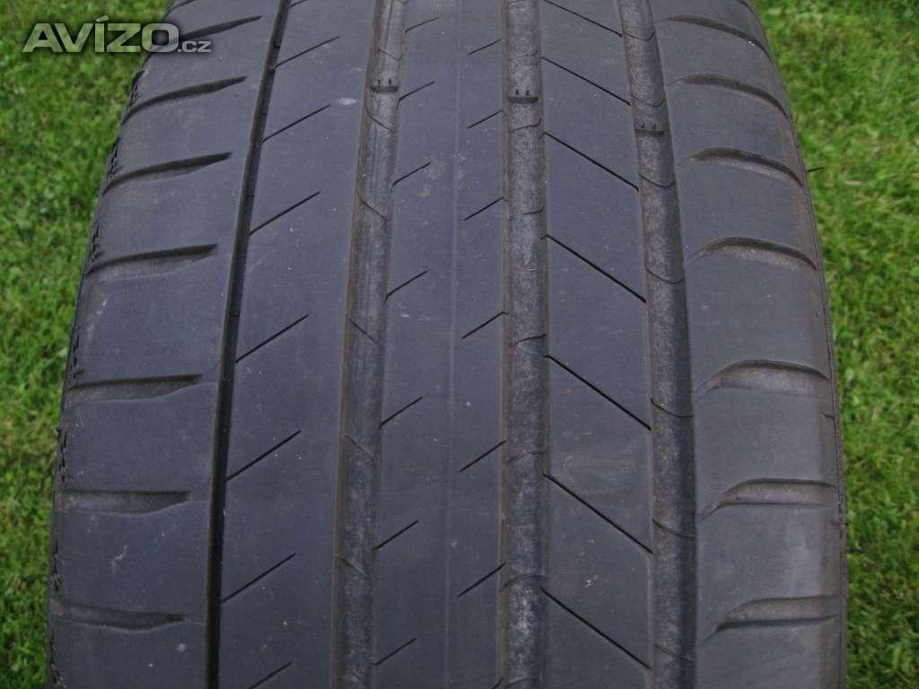 Foto inzerátu PRODÁM LETNÍ PNEU 235/55 R19 MICHELIN LS3 101Y 2ks JETÉ