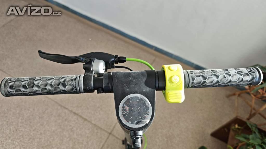 Foto inzerátu Prodám elektrokoloběžku Concept SC2500 Crossader 2.5 bez baterie