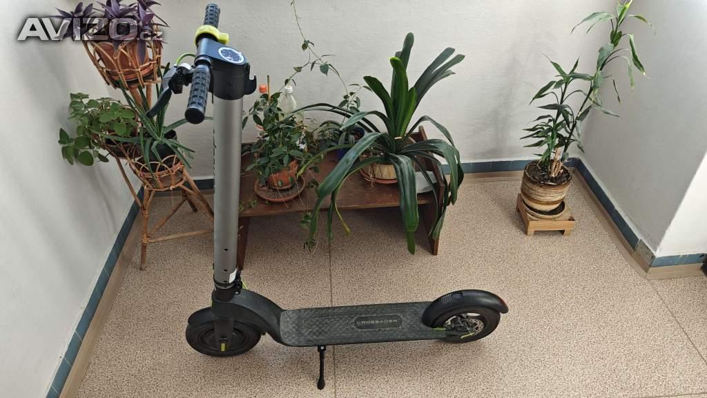 Foto inzerátu Prodám elektrokoloběžku Concept SC2500 Crossader 2.5 bez baterie