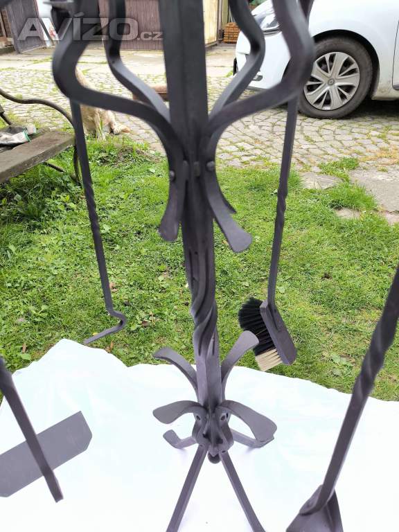 Foto inzerátu KRBOVÉ NÁŘADÍ OD KOVÁŘE,