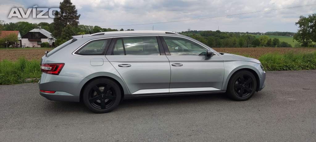 Foto inzerátu Také na splátky  Škoda Superb III combi Laurin & Klement 2.0TDI DSG 4X4 140kW