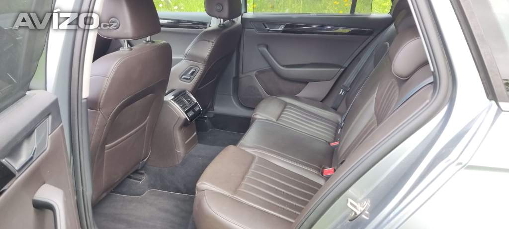 Foto inzerátu Také na splátky  Škoda Superb III combi Laurin & Klement 2.0TDI DSG 4X4 140kW