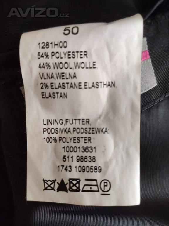 Foto inzerátu Černý pánský oblek
