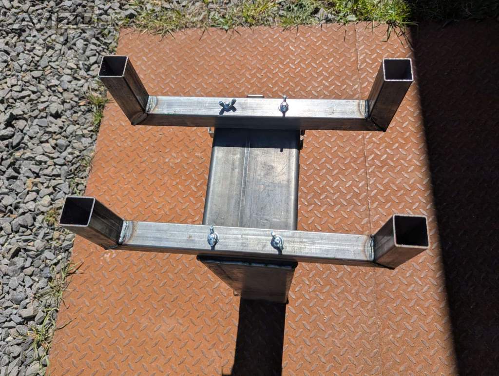 Foto inzerátu Rocket stove / turbo pecek - kempinkový vařič + gril (litina)