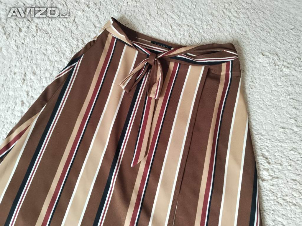 Foto inzerátu Dámská dlouhá sukně, zavinovací, NEW M /38/10