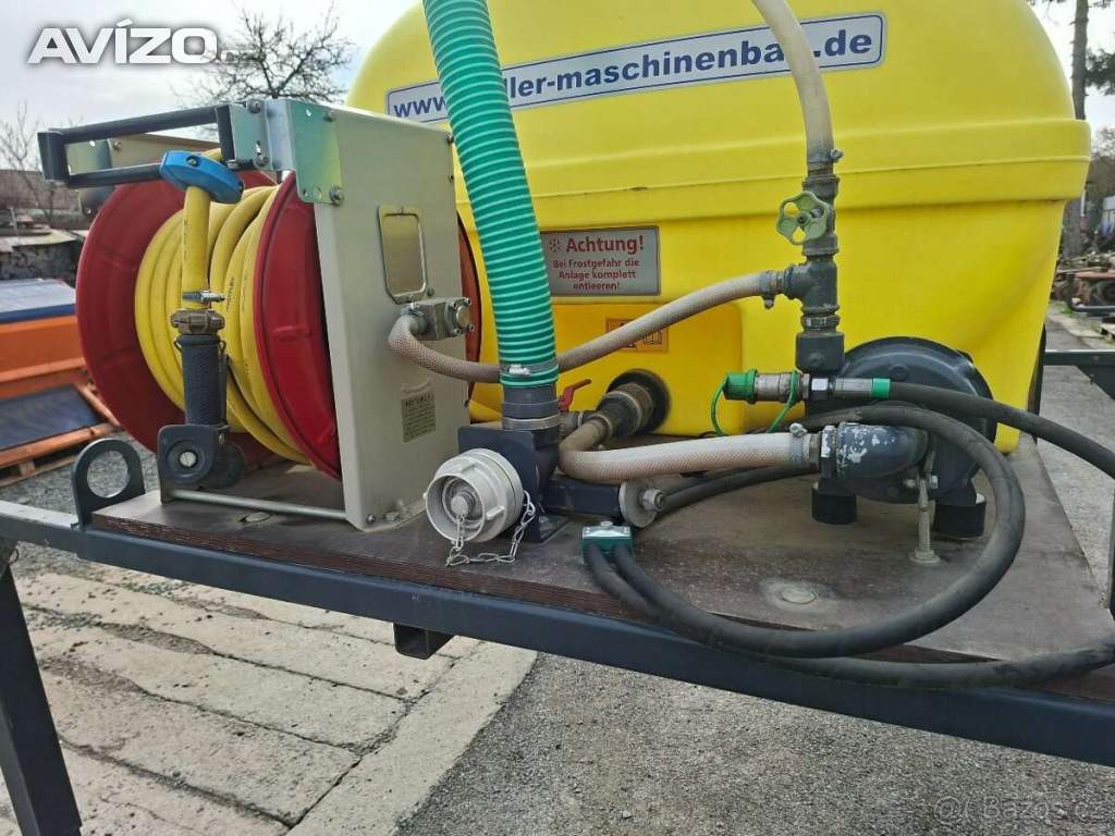 Foto inzerátu Komunální technika