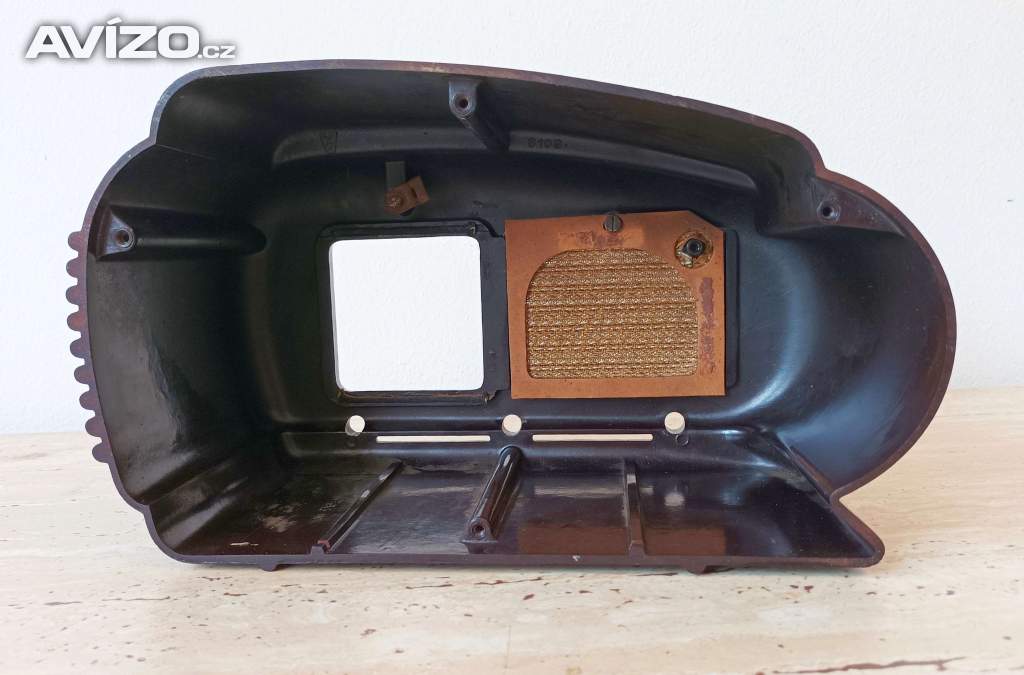 Foto inzerátu Bakelitová bednička pro starožitné rádio Talisman 308U, krásný stav 