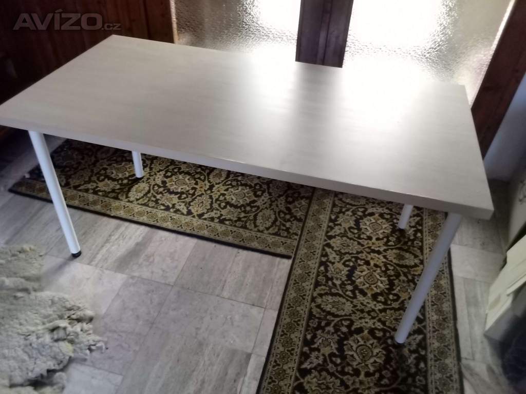 Prodám nový stůl pro 150 x75 cm