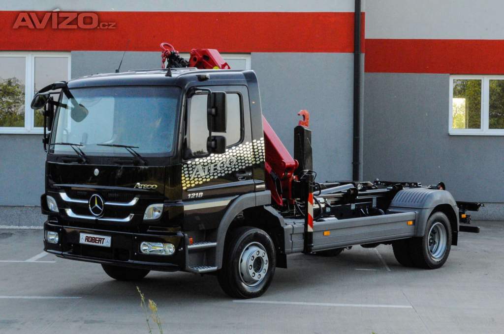 Foto inzerátu MERCEDES-BENZ ATEGO 1218 - NOVÝ HÁKOVÝ NOSIČ KONTEJNERŮ + HYDRAULICKÁ RUKA EU5