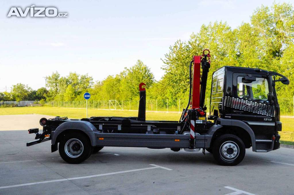 Foto inzerátu MERCEDES-BENZ ATEGO 1218 - NOVÝ HÁKOVÝ NOSIČ KONTEJNERŮ + HYDRAULICKÁ RUKA EU5