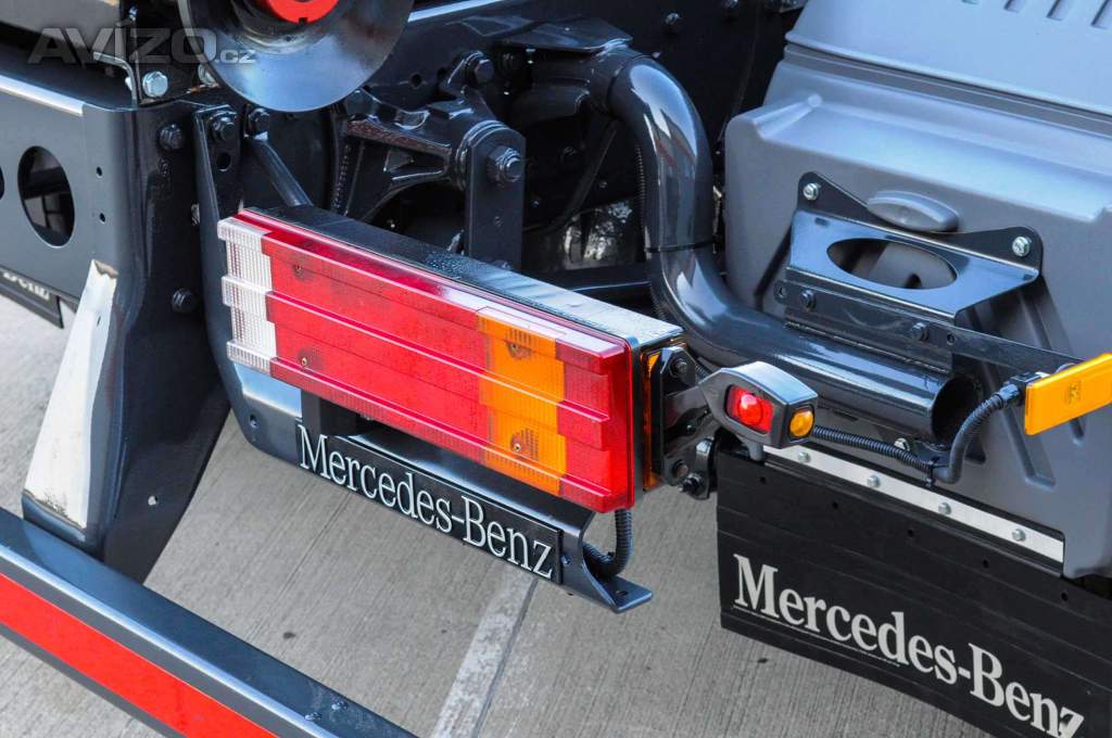 Foto inzerátu MERCEDES-BENZ ATEGO 1218 - NOVÝ HÁKOVÝ NOSIČ KONTEJNERŮ + HYDRAULICKÁ RUKA EU5