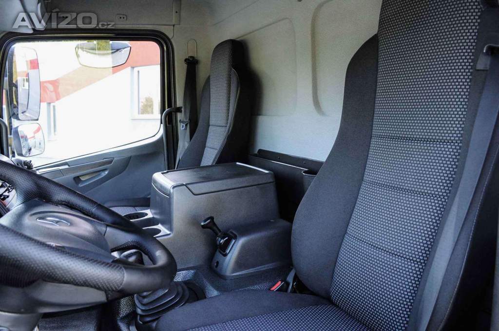 Foto inzerátu MERCEDES-BENZ ATEGO 1218 - NOVÝ HÁKOVÝ NOSIČ KONTEJNERŮ + HYDRAULICKÁ RUKA EU5