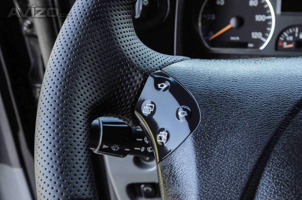 Foto inzerátu MERCEDES-BENZ ATEGO 1218 - NOVÝ HÁKOVÝ NOSIČ KONTEJNERŮ + HYDRAULICKÁ RUKA EU5