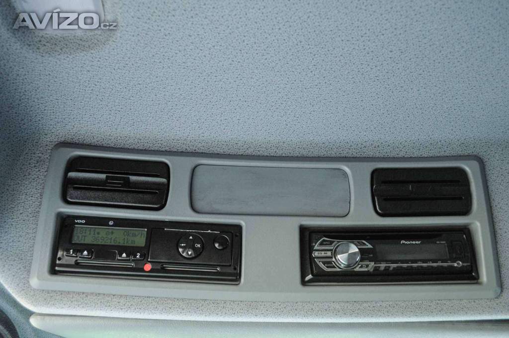 Foto inzerátu MERCEDES-BENZ ATEGO 1218 - NOVÝ HÁKOVÝ NOSIČ KONTEJNERŮ + HYDRAULICKÁ RUKA EU5