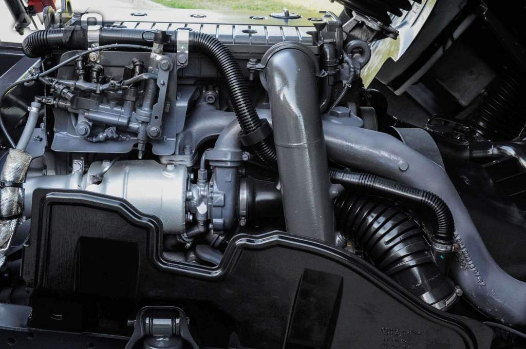 Foto inzerátu MERCEDES-BENZ ATEGO 1218 - NOVÝ HÁKOVÝ NOSIČ KONTEJNERŮ + HYDRAULICKÁ RUKA EU5
