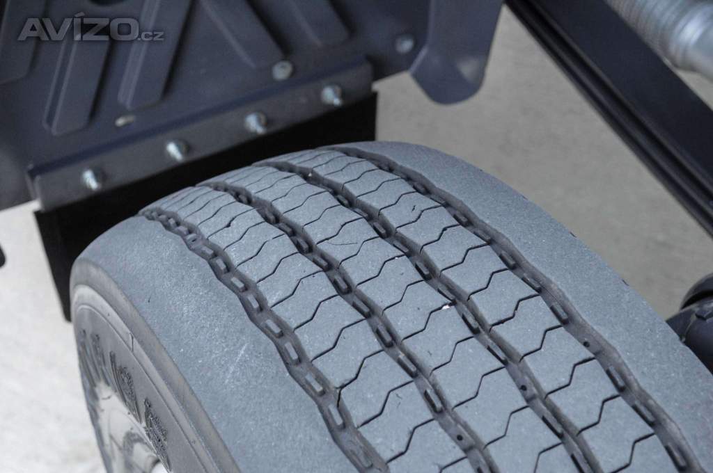 Foto inzerátu MERCEDES-BENZ ATEGO 1218 - NOVÝ HÁKOVÝ NOSIČ KONTEJNERŮ + HYDRAULICKÁ RUKA EU5