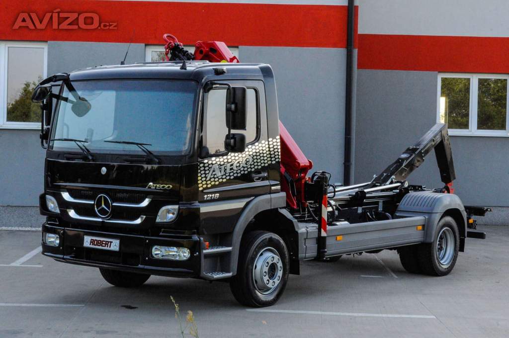 Foto inzerátu MERCEDES-BENZ ATEGO 1218 - NOVÝ HÁKOVÝ NOSIČ KONTEJNERŮ + HYDRAULICKÁ RUKA EU5