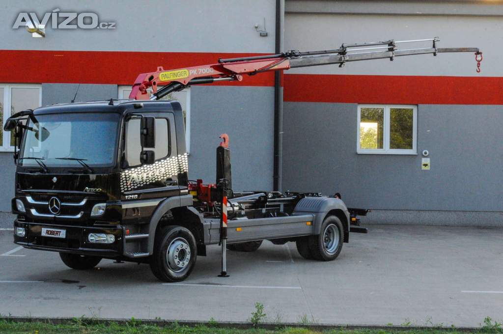 Foto inzerátu MERCEDES-BENZ ATEGO 1218 - NOVÝ HÁKOVÝ NOSIČ KONTEJNERŮ + HYDRAULICKÁ RUKA EU5