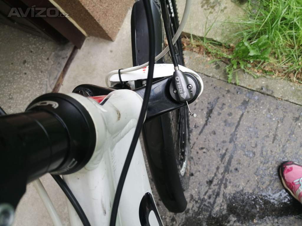 Foto inzerátu Kolo Scud