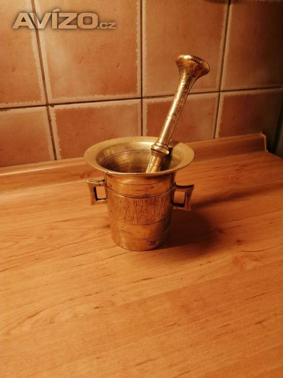 Starožitný mosazný moždíř s paličkou č.5