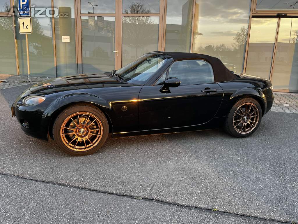 Foto inzerátu Mazda MX-5 NC 2.0, manuál, r.v. 2006