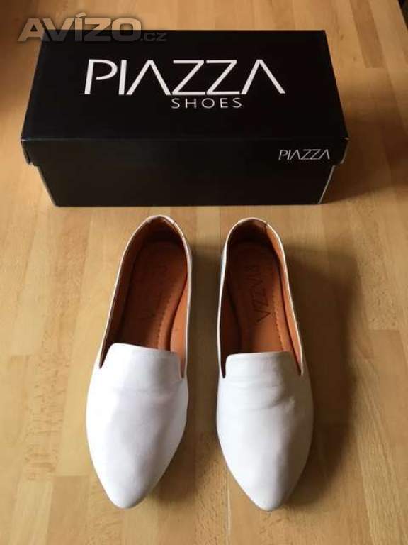 Dámské bílé kožené balerínky