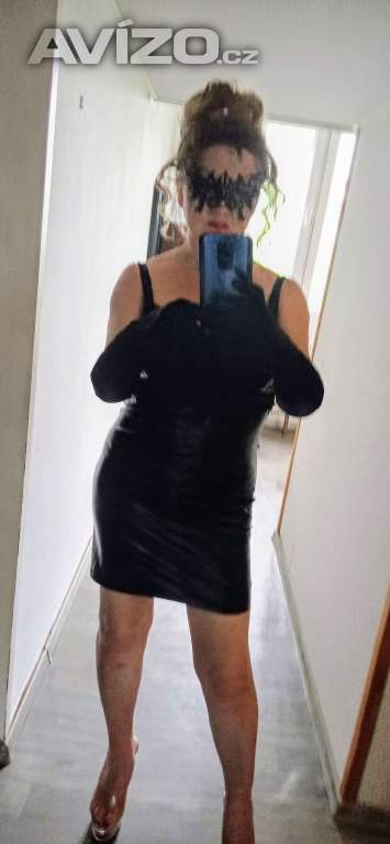 Středa 10.. do 19.SMS!.telefon neberu!!!kdo tě obejme,bude hyckat a vymazli az do orga........