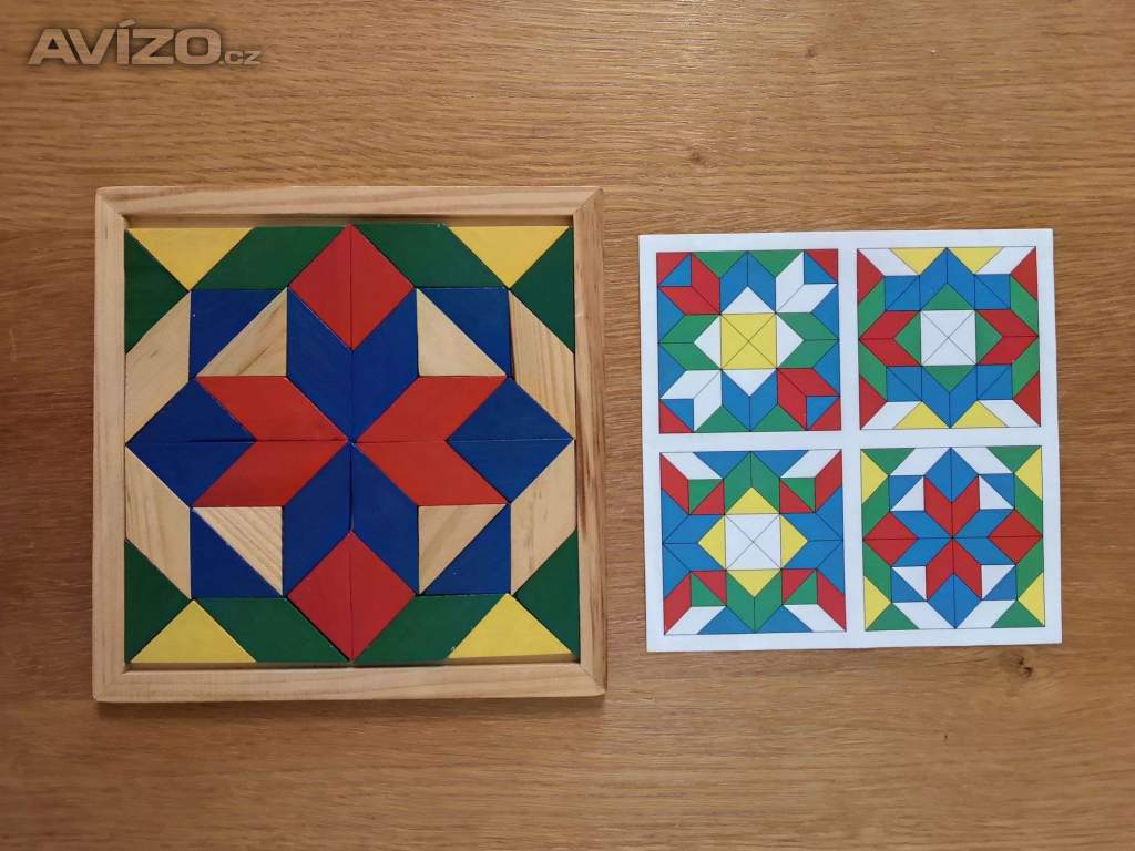 Dřevěné puzzle