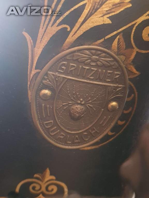 Foto inzerátu Šlapací šicí stroj Gritzner Durlach