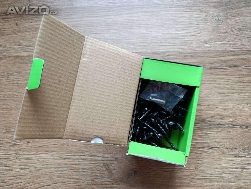 Foto inzerátu Tesařské vruty s talířovou hlavou, ČERNÝ zinek, torx +bit