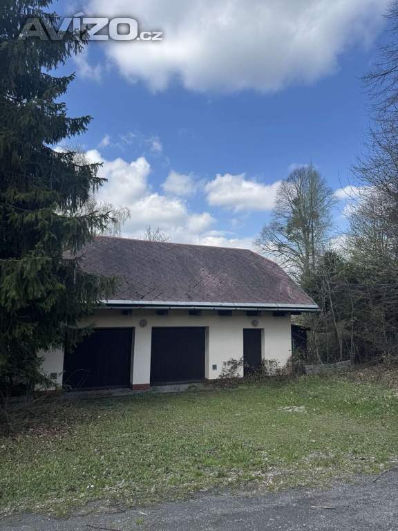 Foto inzerátu Prodej, prodej na splátky RD Malenovice, pozemek 5.697m2