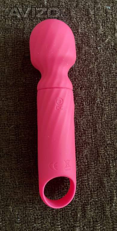 Prodám úplně nový vibrátor Sexy Elephant, nabíjení přes USB kabel