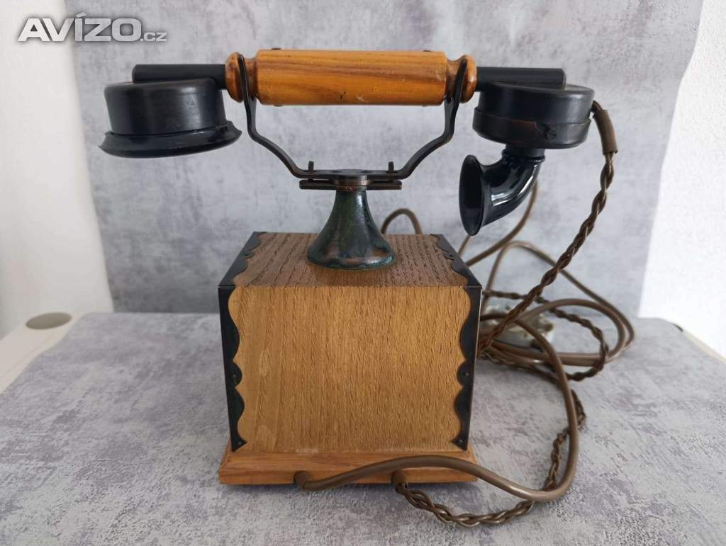 Foto inzerátu Starý československý telefon TESLA Cs20 k dekoraci 