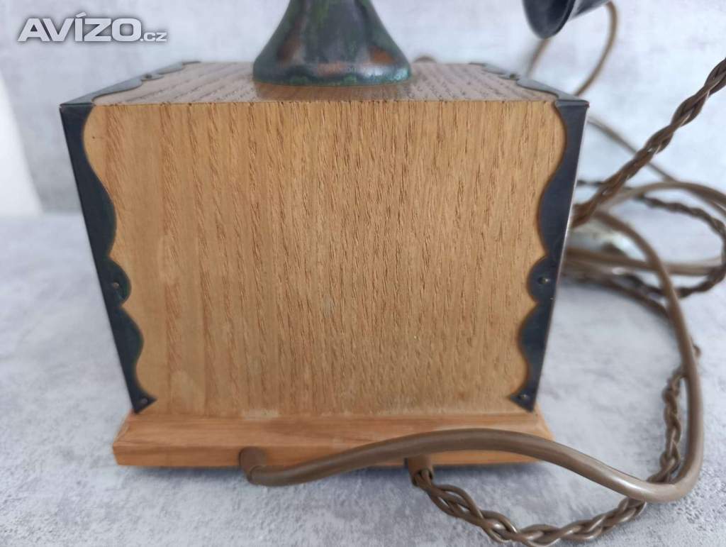 Foto inzerátu Starý československý telefon TESLA Cs20 k dekoraci 