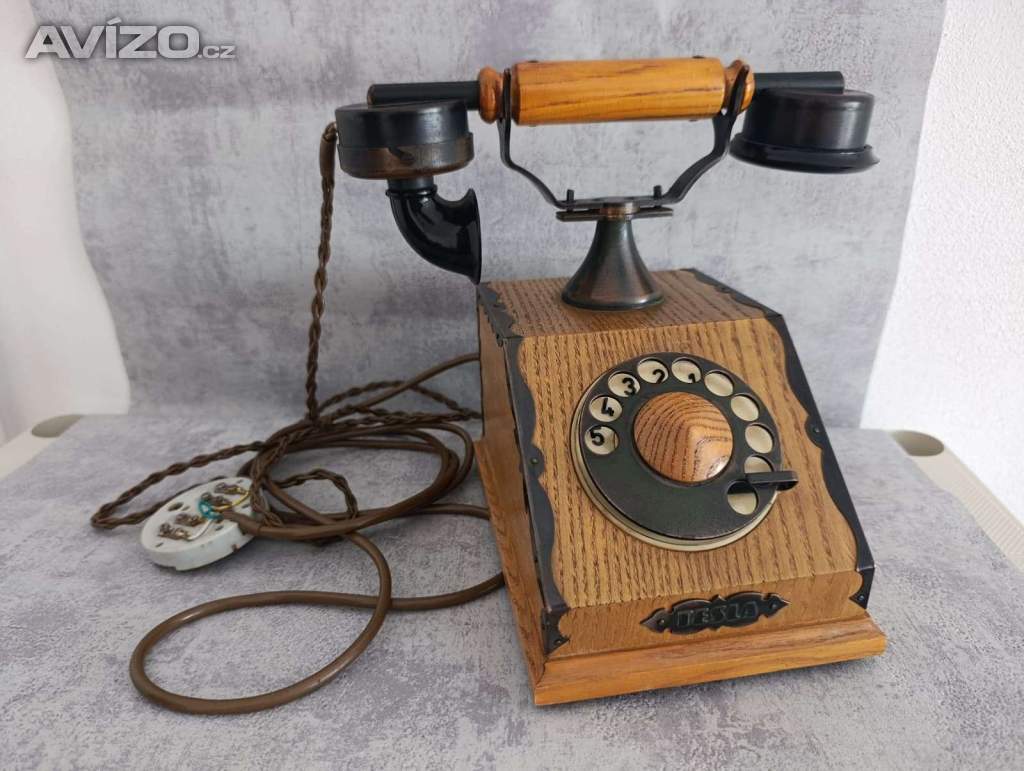 Foto inzerátu Starý československý telefon TESLA Cs20 k dekoraci 