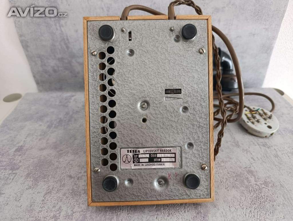 Foto inzerátu Starý československý telefon TESLA Cs20 k dekoraci 