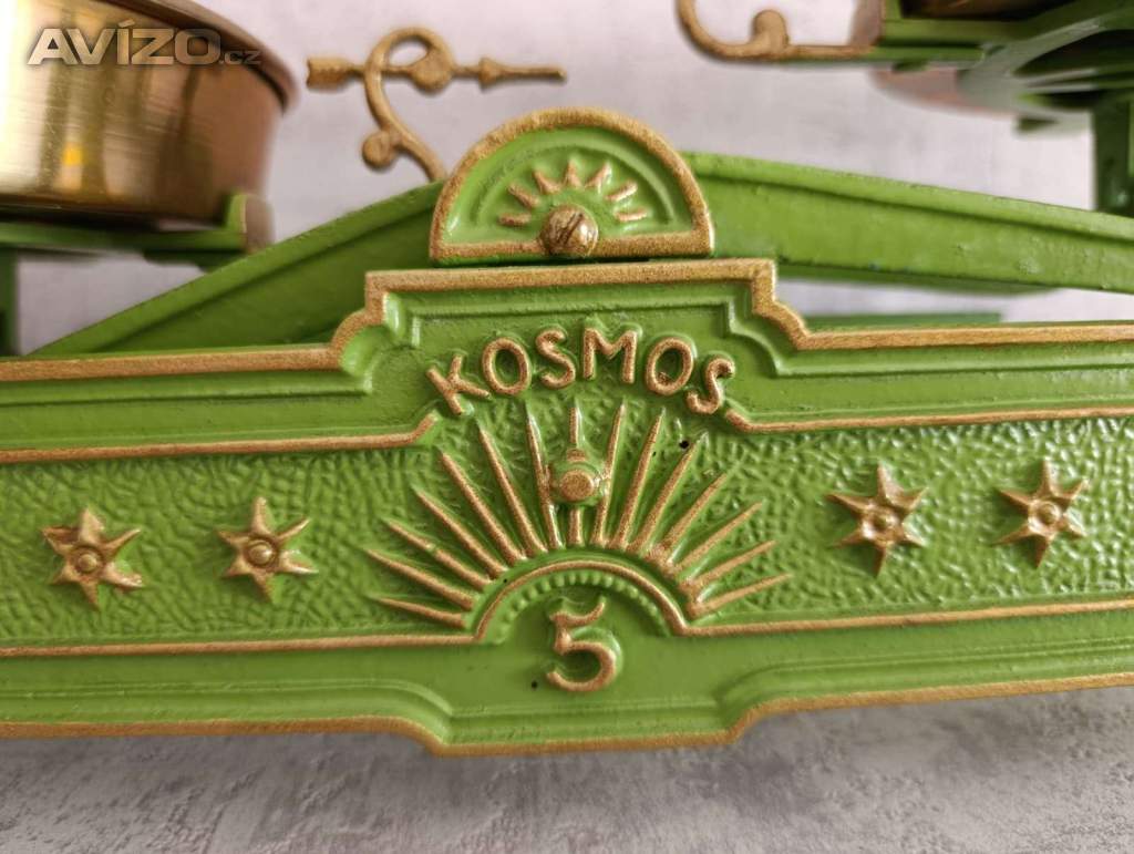 Foto inzerátu Starožitná dvoumisková váha 5 kg Kosmos