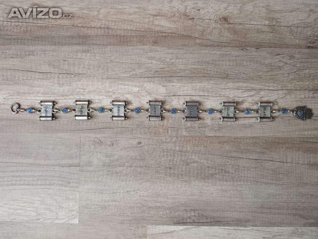 Foto inzerátu Izraelský šperk Hamsa se svitky Tóry – délka 66 cm