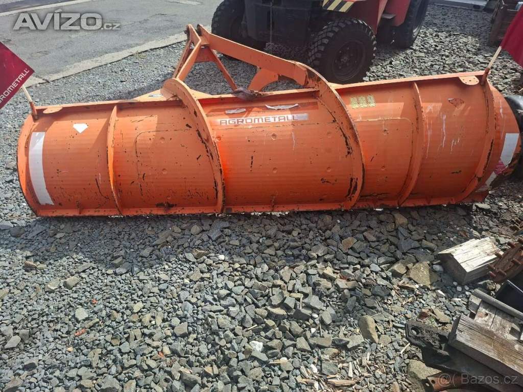 Foto inzerátu Agrometall traktorová radlice