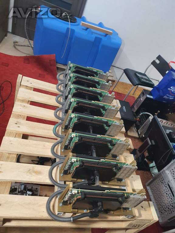 Foto inzerátu Mining Karta BittWare CVP-13 FPGA vodou chlazené s celoplošným, oboustranným chlazením