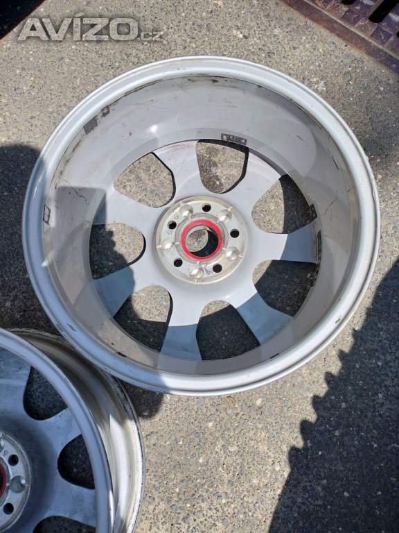 Foto inzerátu ALU KOLA AUDI MODEL 0056 - 5x112 7,5 x 17 ET 37