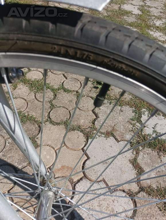 Foto inzerátu Městské , dámské , elektrokolo 