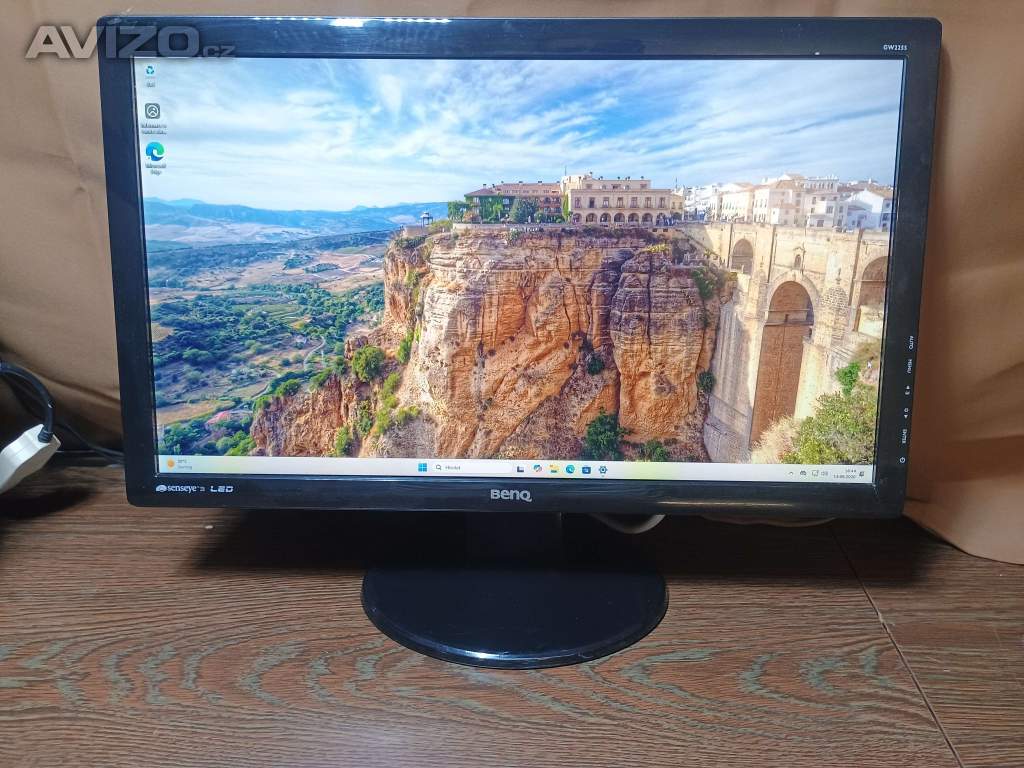 LCD#65 monitor BenQ GW2255