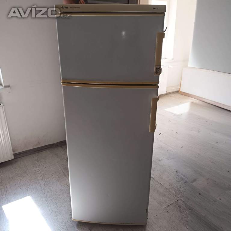 Foto inzerátu Lednička 146 cm