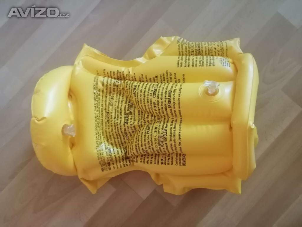 Foto inzerátu Vesta, kruh, rukávky do vody