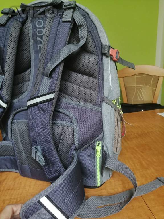 Foto inzerátu Školní batoh Coocazoo
