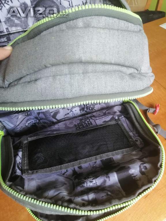Foto inzerátu Školní batoh Coocazoo