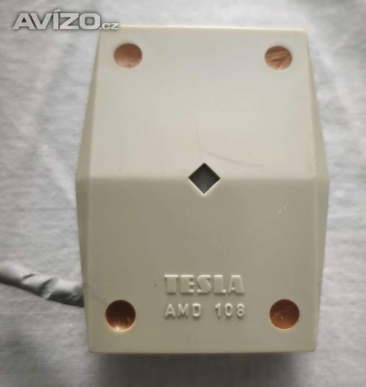 Foto inzerátu Mikrofon TESLA AMD 108